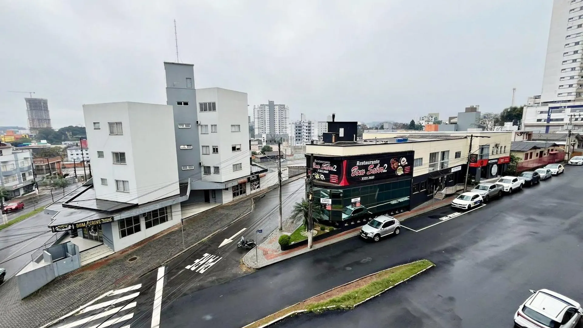 Ap De Temporada No Ed Lyon Por Bexap Stays Chapecó Daire